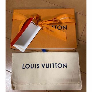 ルイヴィトン(LOUIS VUITTON)のルイヴィトン  箱、クリスマスメッセージカード　リボン付き(ラッピング/包装)