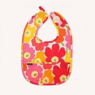 マリメッコ(marimekko)のmarimekko スタイ 未使用品(お食事エプロン)