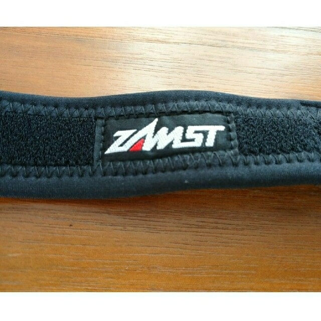 ZAMST(ザムスト)の【美品】ザムストJKバンド　膝サポーター スポーツ/アウトドアのトレーニング/エクササイズ(トレーニング用品)の商品写真