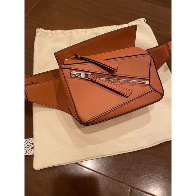 有名ブランド LOEWE - ロエベ パズルミニ バムバッグ メンズ