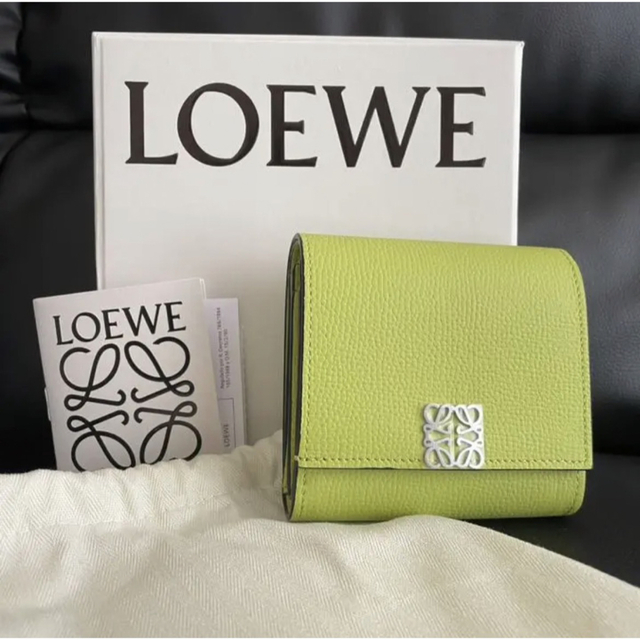 LOEWE アナグラム コンパクト フラップウォレット