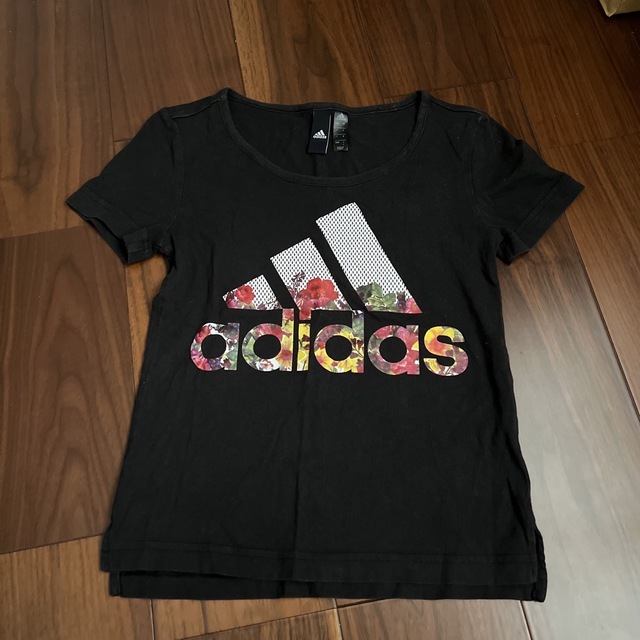 adidas(アディダス)のadidas Tシャツ メンズのトップス(Tシャツ/カットソー(半袖/袖なし))の商品写真