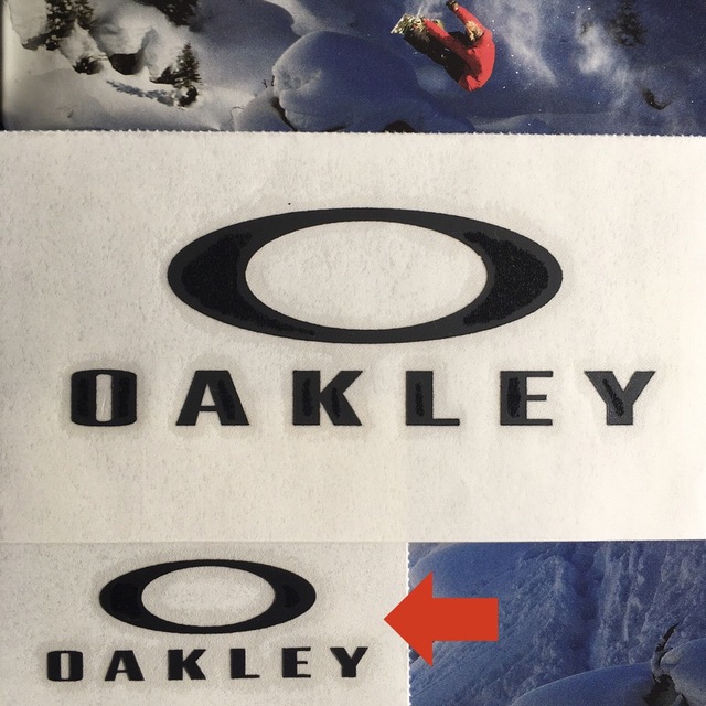 Oakley(オークリー)のOAKLEYオークリーUS限定アイコンロゴダイカットステッカー スポーツ/アウトドアのスノーボード(アクセサリー)の商品写真