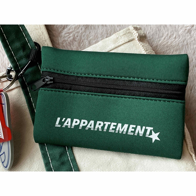 L'Appartement DEUXIEME CLASSE(アパルトモンドゥーズィエムクラス)のアパルトモン別注L.L.Bean15周年記念トートバッグ■ポーチ&ホルダー付 レディースのバッグ(トートバッグ)の商品写真