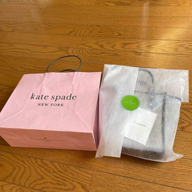 Kate spade ミニトート スモール エラ 2WAY  りんご柄 7