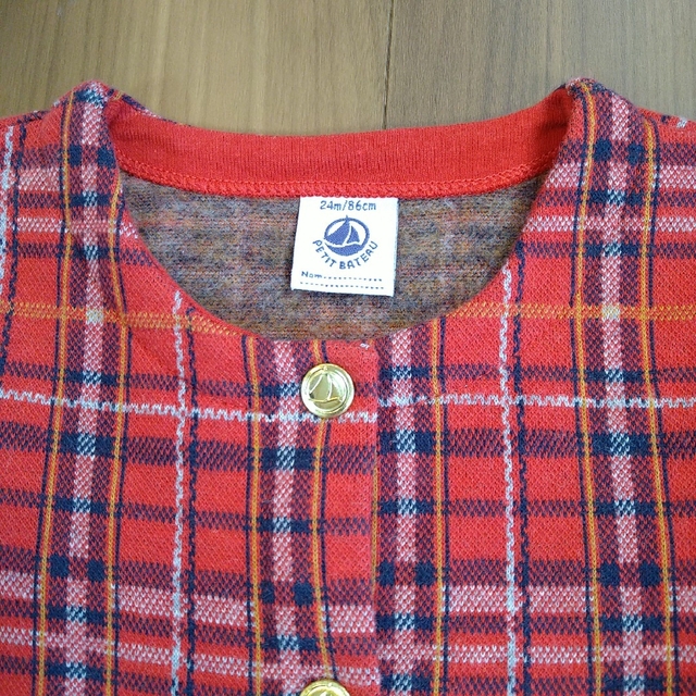 PETIT BATEAU(プチバトー)のプチバトー　チェックカーディガン　24m　86cm キッズ/ベビー/マタニティのキッズ服女の子用(90cm~)(カーディガン)の商品写真