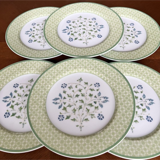 WEDGWOOD(ウェッジウッド)の【未使用美品】ウェッジウッド★アルパイン★ケーキ皿　6枚 インテリア/住まい/日用品のキッチン/食器(食器)の商品写真