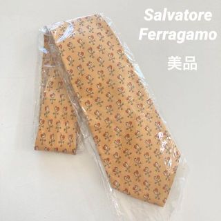 サルヴァトーレフェラガモ(Salvatore Ferragamo)のサルヴァトーレフェラガモ(Ferragamo)ネクタイ イエロー ニワトリ柄(ネクタイ)