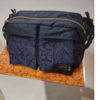 PORTER - 激レア‼︎KAWS x PORTER 伊勢丹限定ウエストバッグ カウズ