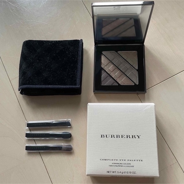 BURBERRY(バーバリー)の値下げ🌟 バーバリー コンプリートアイパレット コスメ/美容のベースメイク/化粧品(アイシャドウ)の商品写真