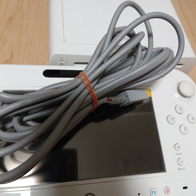 Wii U(ウィーユー)のwii u 本体 他セット ジャンク品 エンタメ/ホビーのゲームソフト/ゲーム機本体(家庭用ゲーム機本体)の商品写真