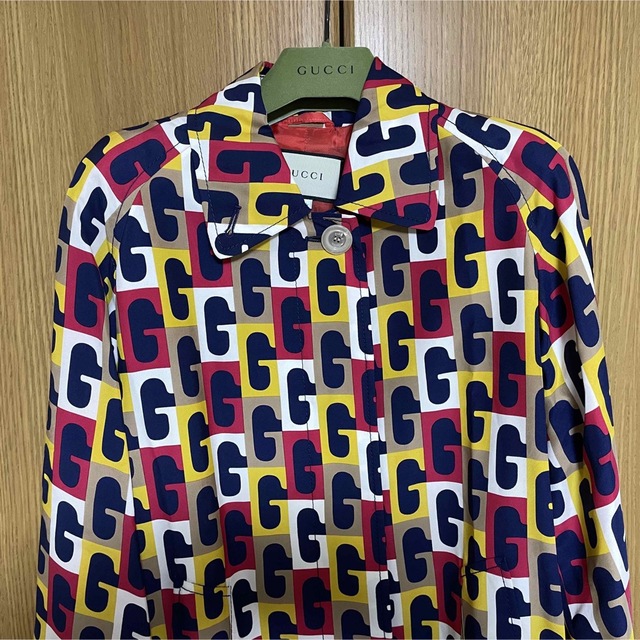 豪華で新しい Gucci - 期間限定○GUCCIグッチ紺黄ピンク白GG柄ライト