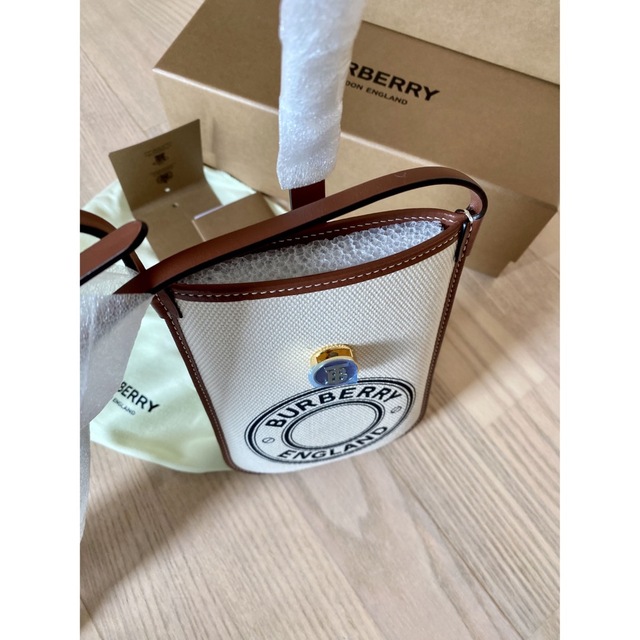 BURBERRY - 値下げ!!大人気!!! Burberry レザー小物の通販 by M's