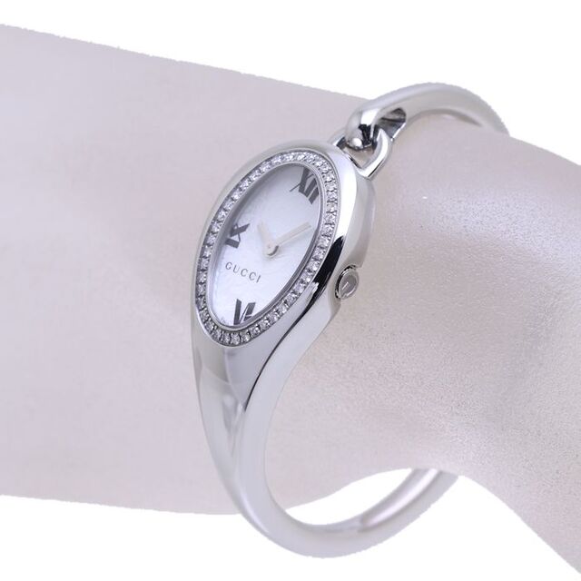 2022人気No.1の Gucci - グッチ GUCCI ホースビット フローラ YA103529