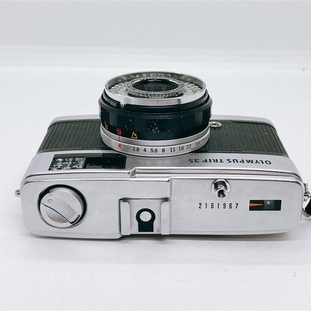 OLYMPUS(オリンパス)の【完動品】Olympus Trip 35 フィルムカメラ コンパクトカメラ スマホ/家電/カメラのカメラ(フィルムカメラ)の商品写真