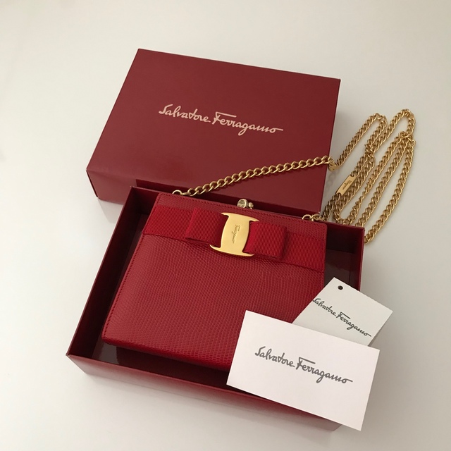 SaIvatore Ferragamo ショルダーバッグ