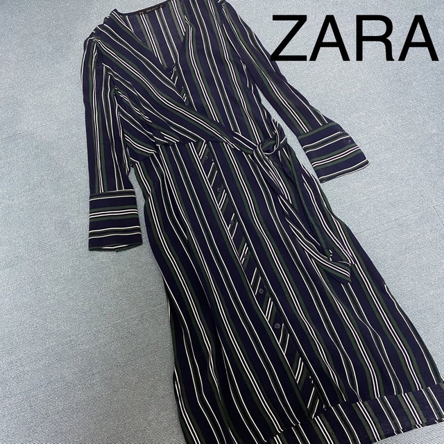 ZARA(ザラ)のZARA ストライプ柄ボタンダウンロングワンピース XS レディースのワンピース(ロングワンピース/マキシワンピース)の商品写真
