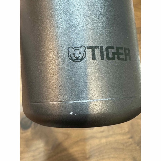 TIGER(タイガー)のタイガー　真空断熱ボトル　0.80L キッズ/ベビー/マタニティの授乳/お食事用品(水筒)の商品写真