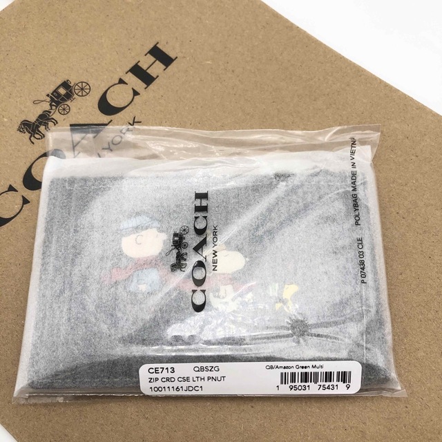 【COACH X PEANUTS】ジップ カード ケース・スヌーピー!グリーン