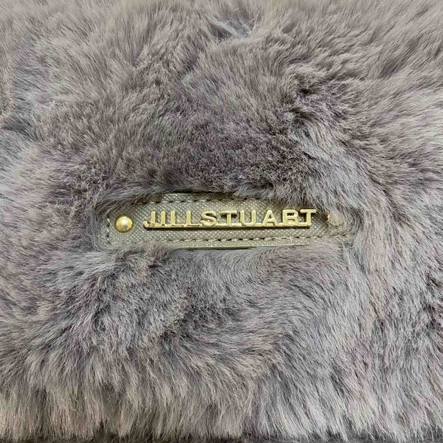 JILLSTUART(ジルスチュアート)のJILLSTUART ファー クラッチバッグ グレー レディースのバッグ(クラッチバッグ)の商品写真