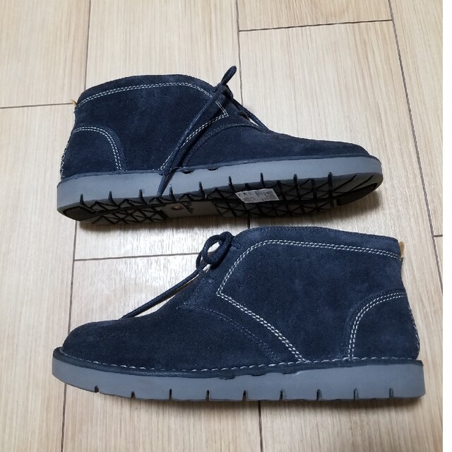 Clarks(クラークス)の未使用　クラークス Clarks ショートブーツUn Astin 22.5 レディースの靴/シューズ(ブーツ)の商品写真