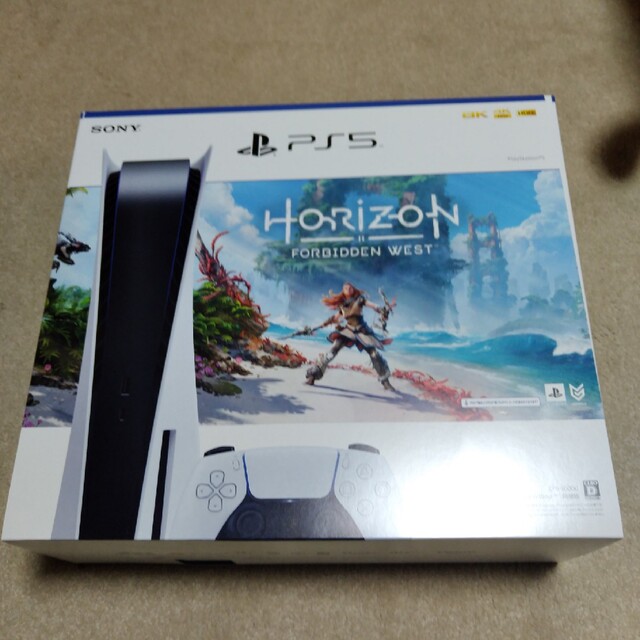 PlayStation 5 “Horizon Forbidden West” 同