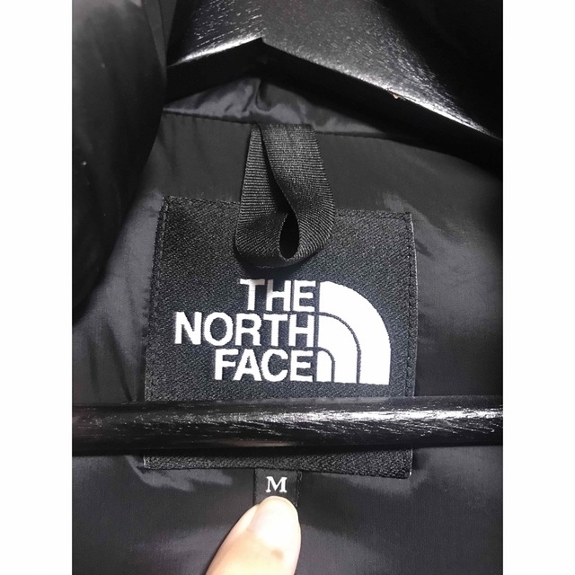 THE NORTH FACE(ザノースフェイス)のノースフェイス　バルトロライトダウンジャケット　ニュートープ　Mサイズ メンズのジャケット/アウター(ダウンジャケット)の商品写真