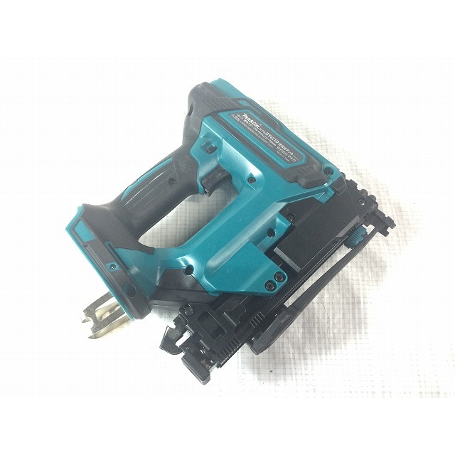 ☆美品☆ makita マキタ 25mm 18V 充電式タッカ ST421D 6.0Ah バッテリー(BL1860B) 充電器(DC18RF) ケース付き 62001工具