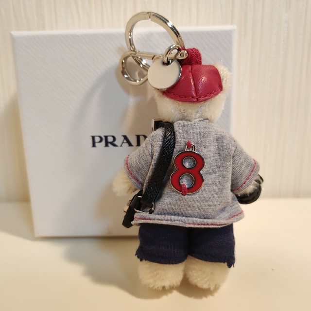 PRADA(プラダ)のプラダ ベアトリック キーホルダー ツーリストベア 1AR995 レディースのアクセサリー(チャーム)の商品写真