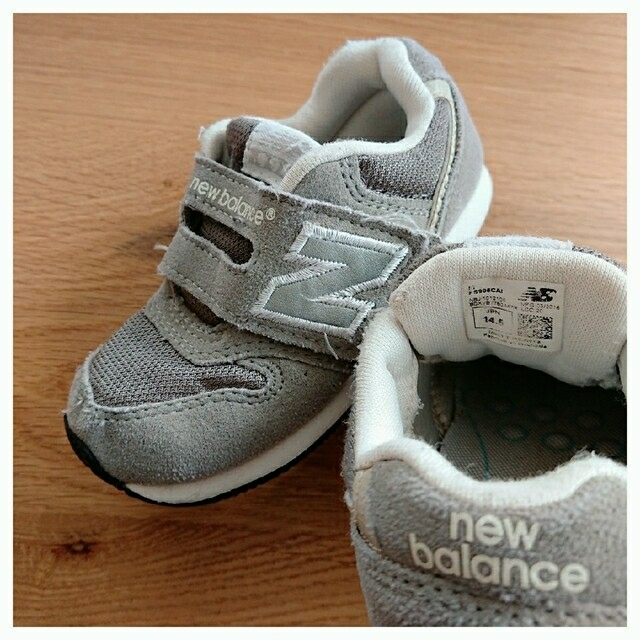 New Balance(ニューバランス)のニューバランス☆ベビーシューズ☆スニーカー☆グレー☆996☆14.5☆キッズ☆靴 キッズ/ベビー/マタニティのベビー靴/シューズ(~14cm)(スニーカー)の商品写真