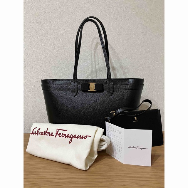 【超レア】♥️Ferragamo フェラガモ ビジネスバッグ 黒 新品未使用