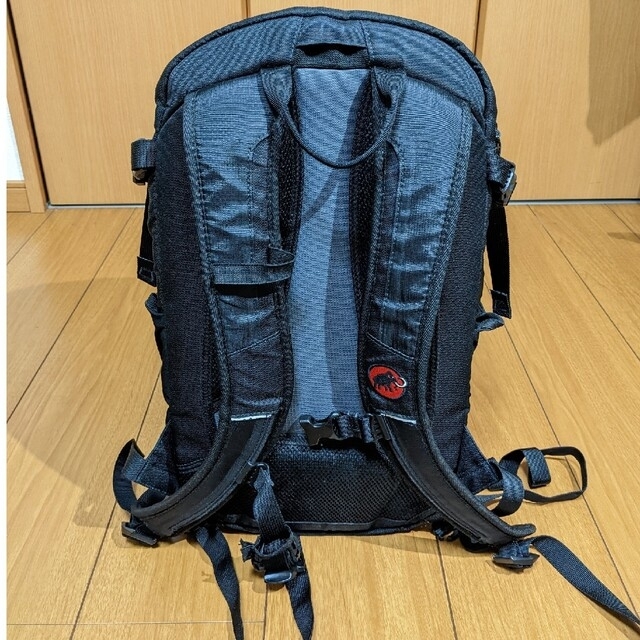 Mammut(マムート)のMAMUT XERA  SHAKE 18L メンズのバッグ(バッグパック/リュック)の商品写真