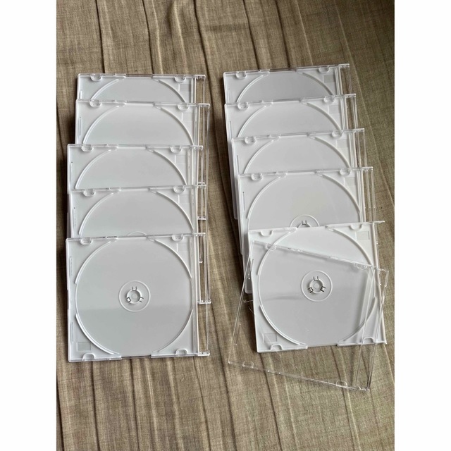 【ジャンク品】CD DVD ケース 10枚セット CDケース DVDケース インテリア/住まい/日用品の収納家具(CD/DVD収納)の商品写真