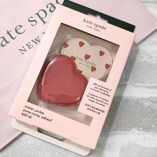 ケイトスペードニューヨーク(kate spade new york)のかわいい★ケイトスペードニューヨーク スマホポケット ステッカー ハート レッド(その他)