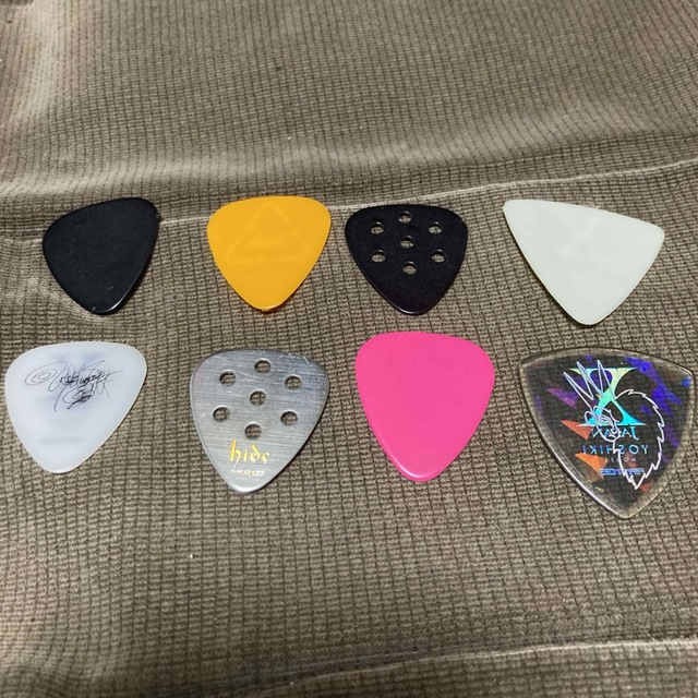 X JAPAN HIDEロゴ ギターピック 【代引可】 axishcl.com