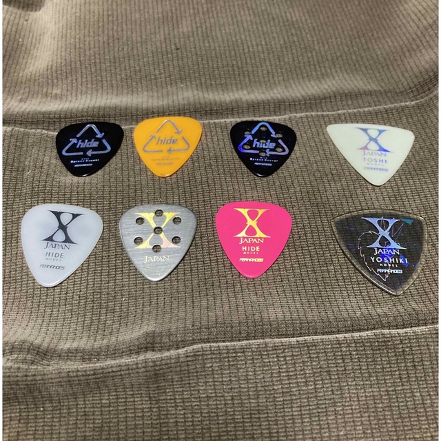 X JAPAN HIDEロゴ ギターピック 【SALE】 www.gold-and-wood.com