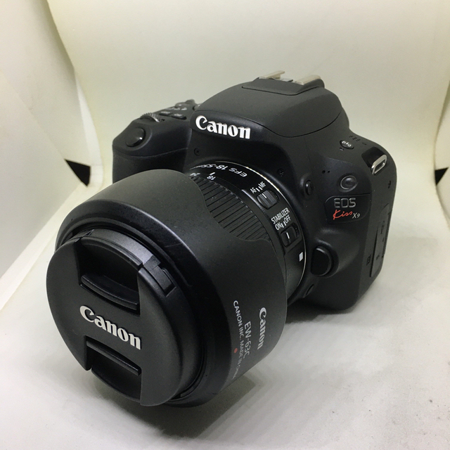 Canon - Canon EOS kiss X9 Wレンズキット別売純正フードとオマケ色々付