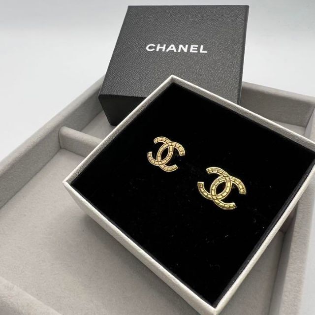 箱付き】CHANEL ココマーク イヤリング - husnususlu.com