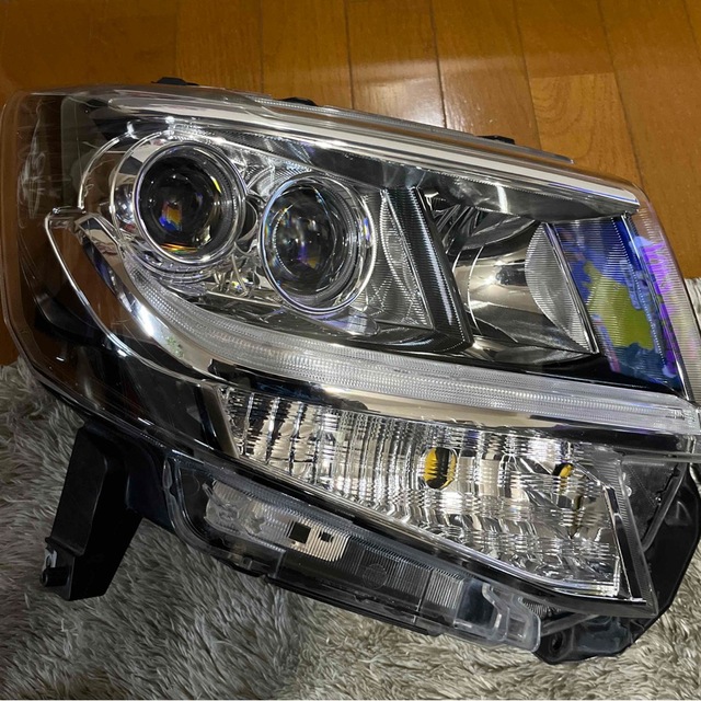 ダイハツ タントカスタムヘッドランプセット 超熱 19600円引き www