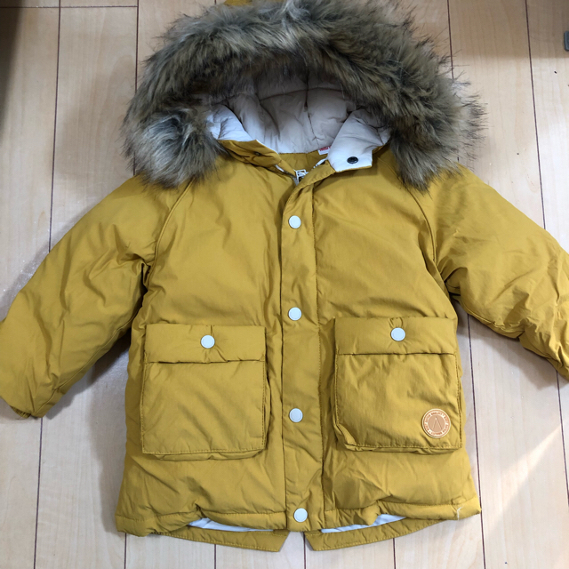 ZARA KIDS(ザラキッズ)の【新品タグ付き未使用】ZARA baby フェイクファーダウンパーカ　104cm キッズ/ベビー/マタニティのキッズ服男の子用(90cm~)(ジャケット/上着)の商品写真