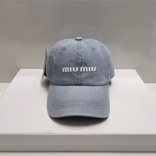 ミュウミュウ 帽子の通販 100点以上 | miumiuを買うならラクマ