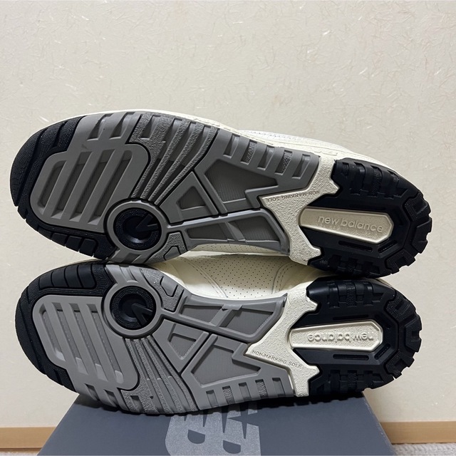 桜の花びら(厚みあり) NewBalance BB 550 LWT ホワイト ニューバランス