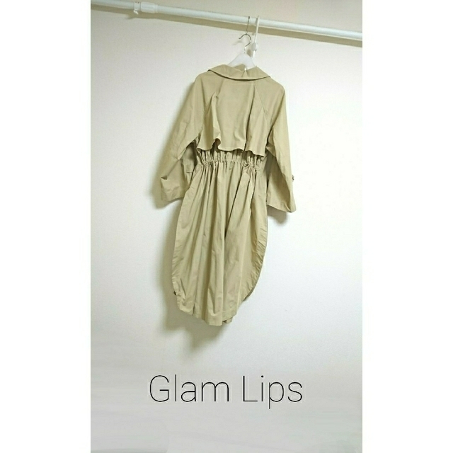 room306 CONTEMPORARY(ルームサンマルロクコンテンポラリー)のGlam Lips バックドロスト トレンチ Coat レディースのジャケット/アウター(ロングコート)の商品写真