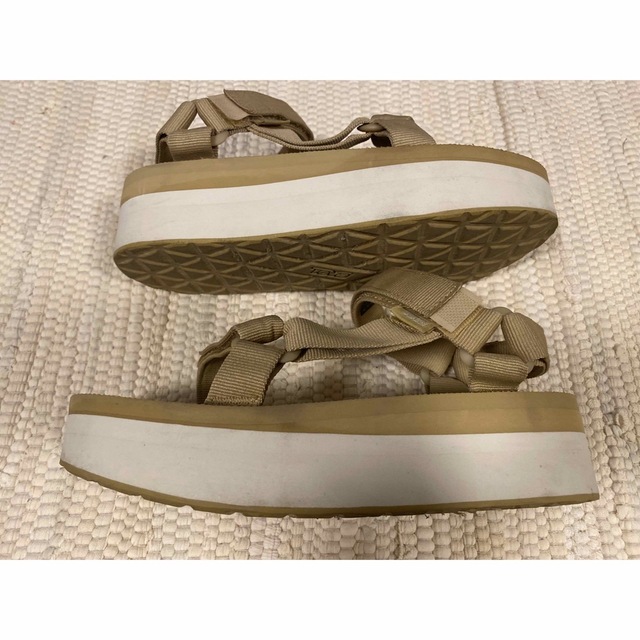 Teva(テバ)のTeva 厚底サンダル　 レディースの靴/シューズ(サンダル)の商品写真