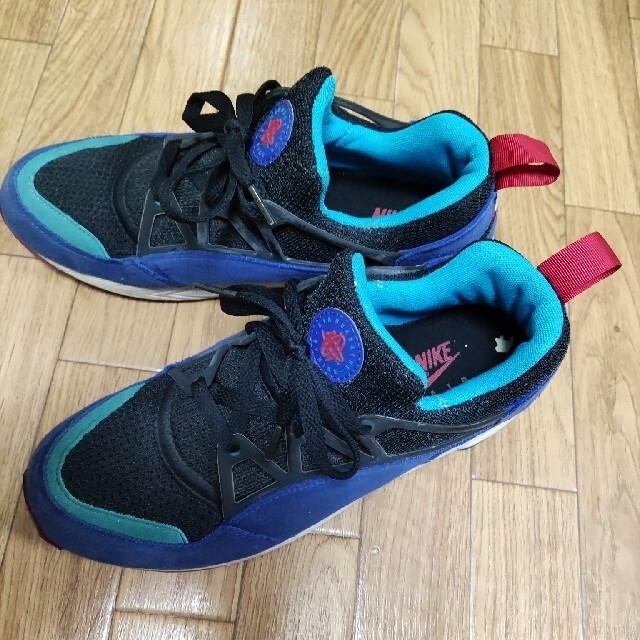 2足セット NIKE HUARACHE LIGHT