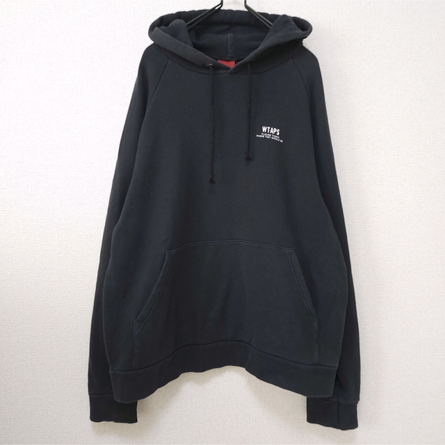 W)taps(ダブルタップス)のW TAPS ワンポイント バックプリント フーディー ブラック size L メンズのトップス(パーカー)の商品写真