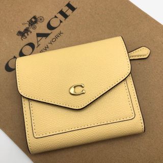 コーチ(COACH)の【COACH☆新品】ウィン スモール ウォレット！イエロー！レザー！入手困難！(財布)