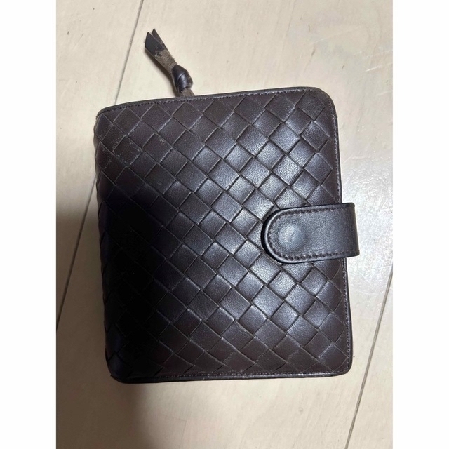 BOTTEGA VENETA　ボッテガヴェネタ　二つ折り財布　ブラウン ハンドメイドのファッション小物(財布)の商品写真