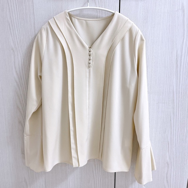 N.Natural beauty basic - N.Natural beuty basic ダブルフリルVネック