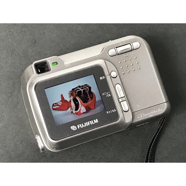 富士フイルム - FUJIFILM FinePix 2600Z デジタルカメラ 富士フイルム - FUJIFILM FinePix 2600Z デジタルカメラ